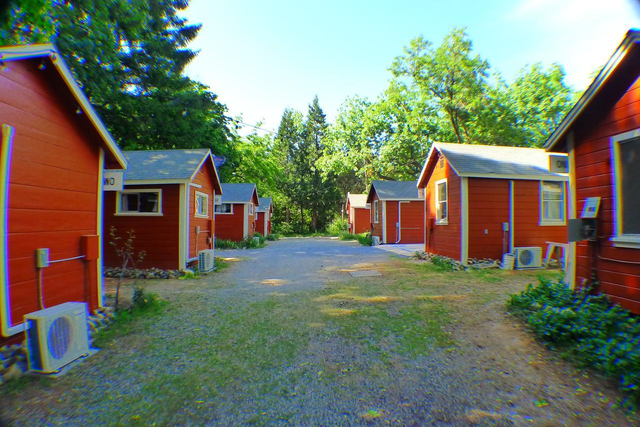 Miner'S Camp Motel Foresthill Exterior foto